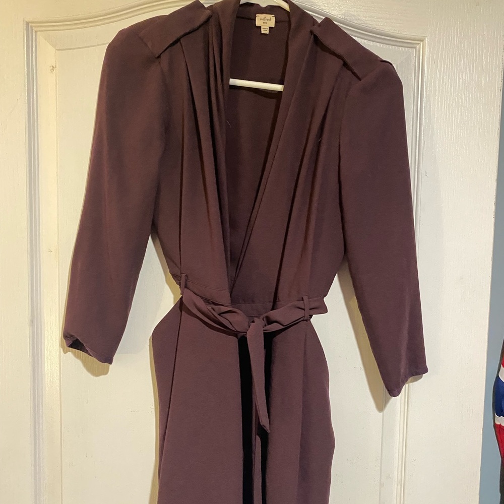 Women’s dress/shall